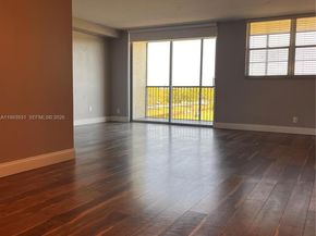 3100 W Rolling Hills Cir 403, Davie FL 33328