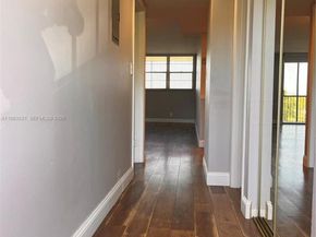 3100 W Rolling Hills Cir 403, Davie FL 33328