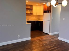 3100 W Rolling Hills Cir 403, Davie FL 33328