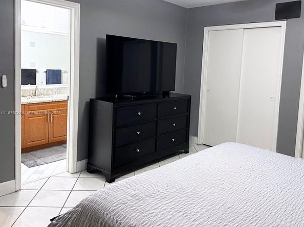 11515 NW 32nd Ct, Coral Springs FL 33065