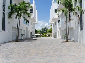 1975 Calais Dr 5, Miami Beach FL 33141