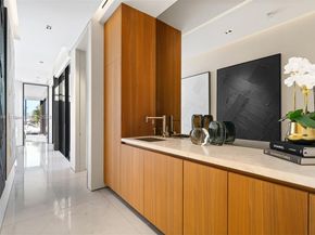 790 Lake Rd, Miami FL 33137