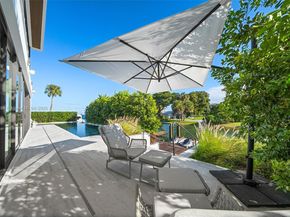 790 Lake Rd, Miami FL 33137