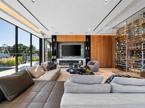 790 Lake Rd, Miami FL 33137