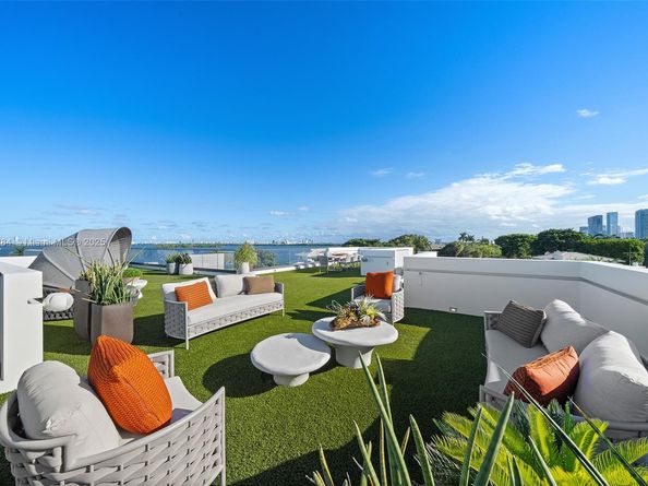 790 Lake Rd, Miami FL 33137