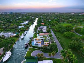 790 Lake Rd, Miami FL 33137