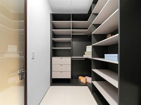 790 Lake Rd, Miami FL 33137