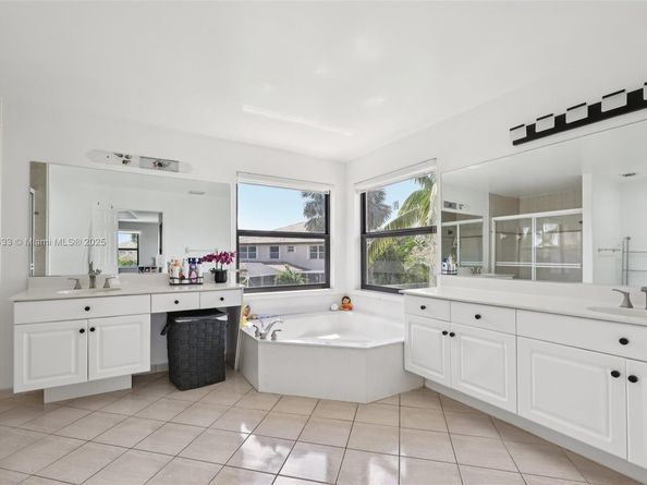 3536 SW 173rd Way, Miramar FL 33029