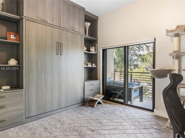 466 SE 1st Cir, Pompano Beach FL 33060
