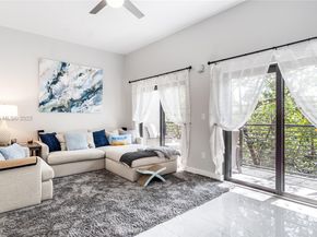 466 SE 1st Cir, Pompano Beach FL 33060