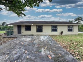 318 SW 5th St, Homestead FL 33030