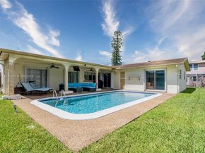 2600 NW 105th Ln, Sunrise FL 33322