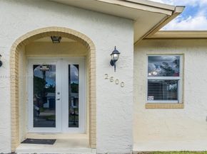 2600 NW 105th Ln, Sunrise FL 33322