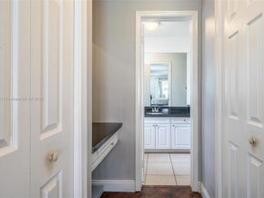 2600 NW 105th Ln, Sunrise FL 33322