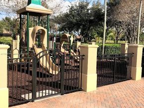 1236 NE 32nd Ave, Homestead FL 33033