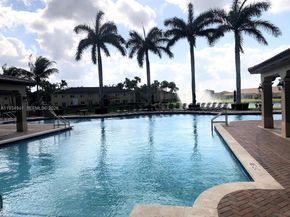 1236 NE 32nd Ave, Homestead FL 33033