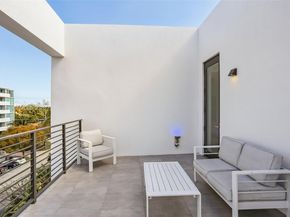 1930 Bay Dr 4, Miami Beach FL 33141