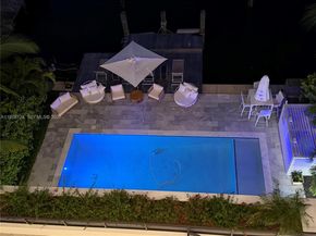 1930 Bay Dr 4, Miami Beach FL 33141