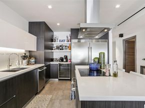 1930 Bay Dr 4, Miami Beach FL 33141