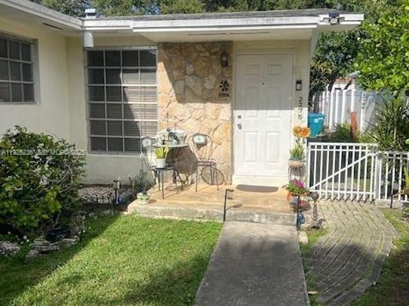 2275 SW 15th St, Miami FL 33145