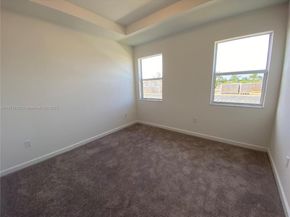 2609 SE 11th St, Homestead FL 33035