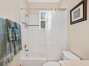 5297 SW 34th Way, Hollywood FL 33312