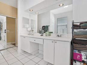 5297 SW 34th Way, Hollywood FL 33312