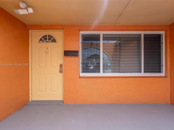 9200 NW 21st Mnr, Sunrise FL 33322