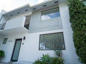 2524 SW 112th Ave, Miami FL 33165