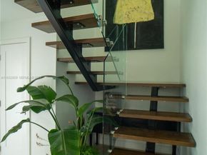 2524 SW 112th Ave, Miami FL 33165