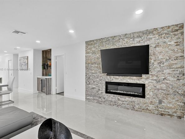 21860 Arriba Real 4D, Boca Raton FL 33433