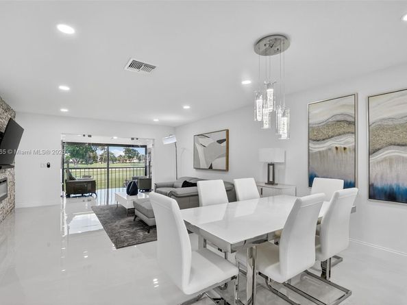 21860 Arriba Real 4D, Boca Raton FL 33433
