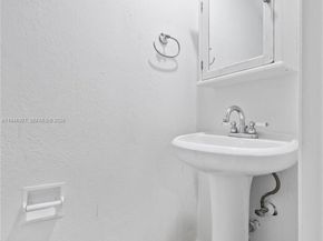 1401 S Federal Hwy 213, Boca Raton FL 33432