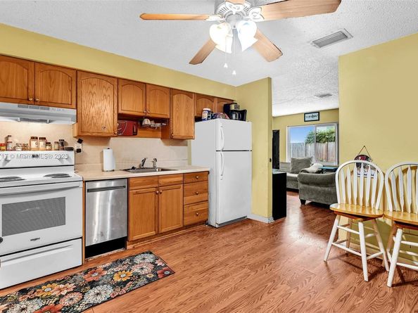 312 SW 9th St, Fort Lauderdale FL 33315