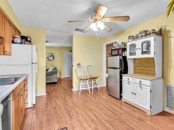 312 SW 9th St, Fort Lauderdale FL 33315