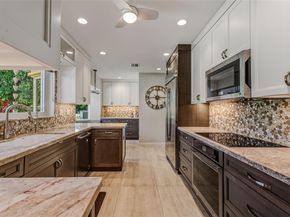 8001 SW 66th Ter, Miami FL 33143