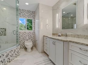 8001 SW 66th Ter, Miami FL 33143