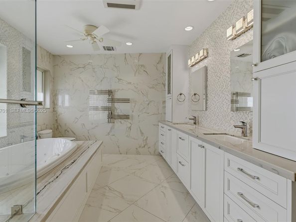 8001 SW 66th Ter, Miami FL 33143