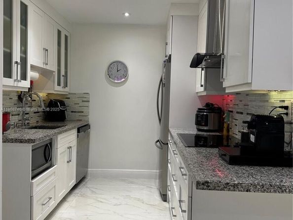 13006 SW 50th St, Miami FL 33175
