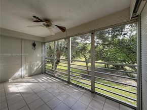 806 Cypress Grove Ln 303, Pompano Beach FL 33069