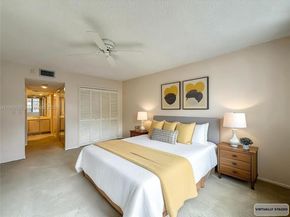 806 Cypress Grove Ln 303, Pompano Beach FL 33069