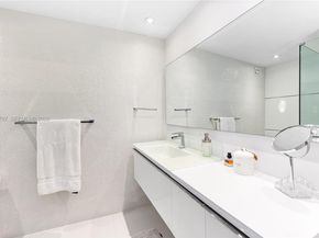 5255 Collins Ave 4A, Miami Beach FL 33140