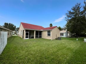 807 Sand Creek Cir, Weston FL 33327