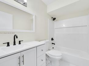 15331 SW 59th St, Miami FL 33193