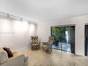 10500 SW 112th Ave, Miami FL 33176