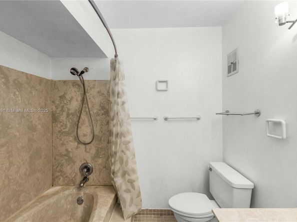 10500 SW 112th Ave, Miami FL 33176