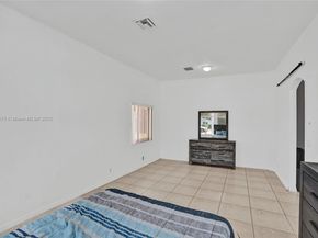 2831 NW 6th Ct, Fort Lauderdale FL 33311
