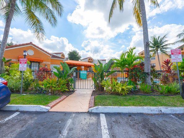 6276 NW 186th St 112, Hialeah FL 33015