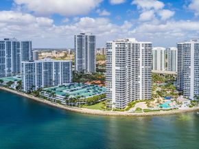 19101 NE 36th Ct 2501, Aventura FL 33180