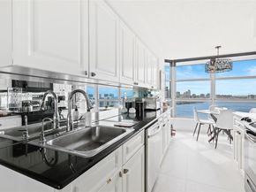 19101 NE 36th Ct 2501, Aventura FL 33180